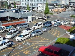 運輸支局入口付近の状況